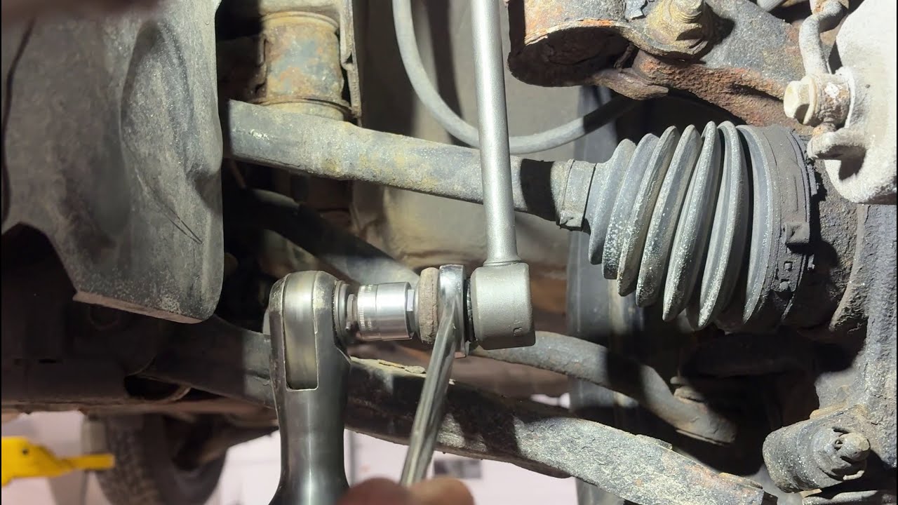 2015 Kia Sportage Front Sway Bar Link Replacement