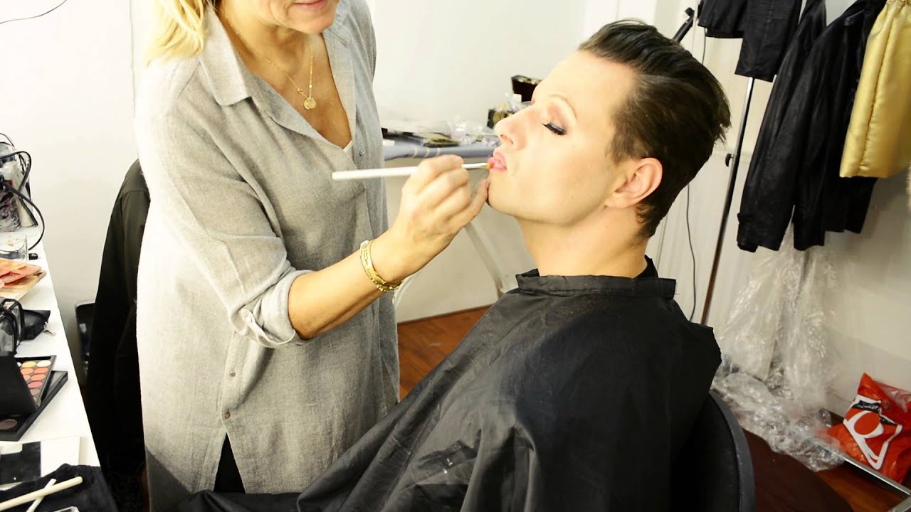 Fred van Leer en Kim-Lian van der Meij in de make-over