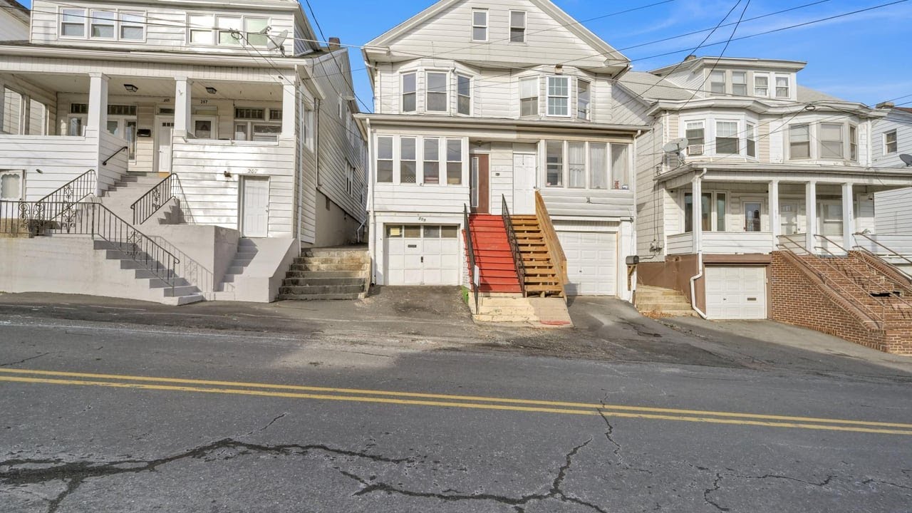 209 Schuylkill Ave, Shenandoah, PA