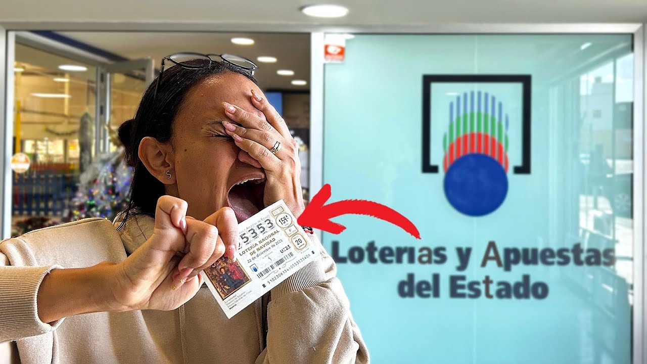 😱😭GANÉ la LOTERÍA / Patino sobre hielo⛸️ por primera vez / Costumbres NAVIDEÑAS en ESPAÑA🇪🇸.