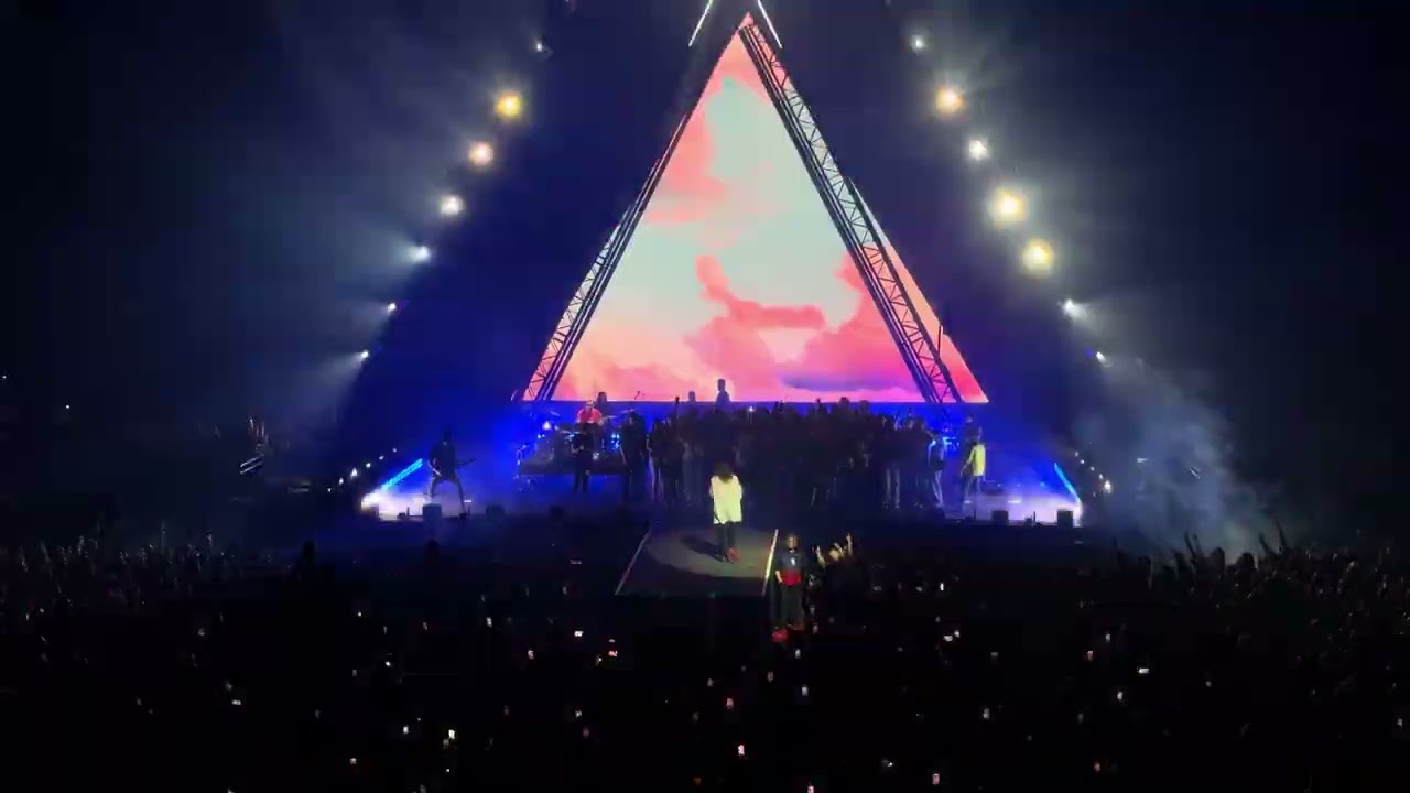 Closer to the Edge LIVE - 30 Seconds to Mars @ Margaret Court Arena Melbourne 2024
