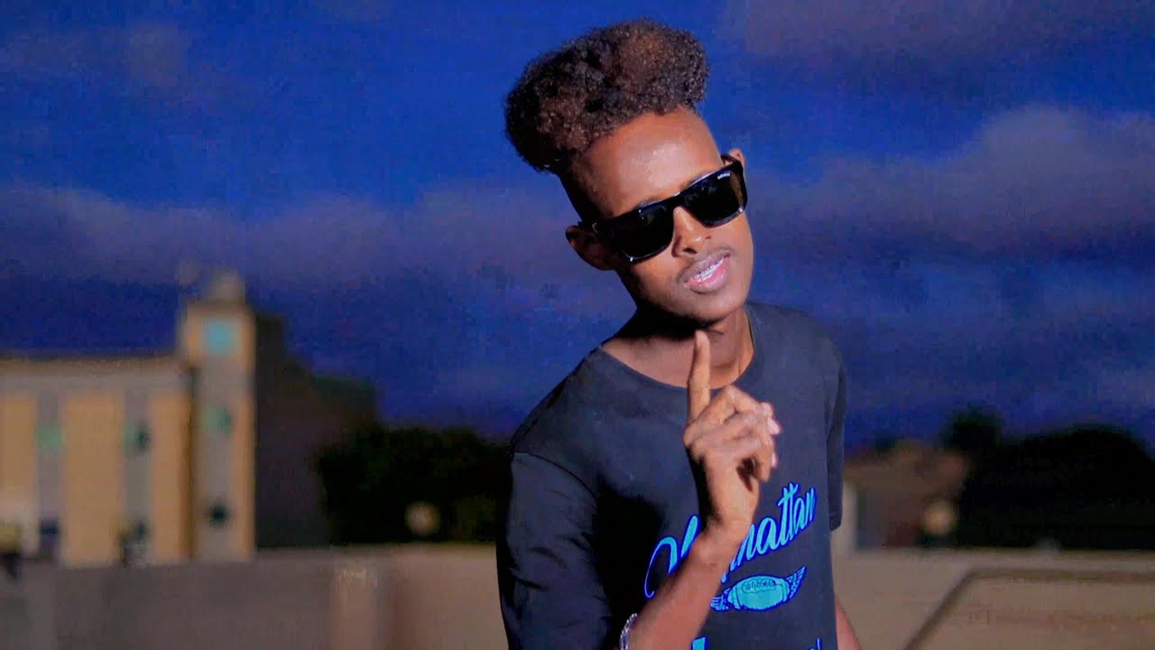 Akram Lion | Dhexyar Dhuubo | Official Music Video 2022