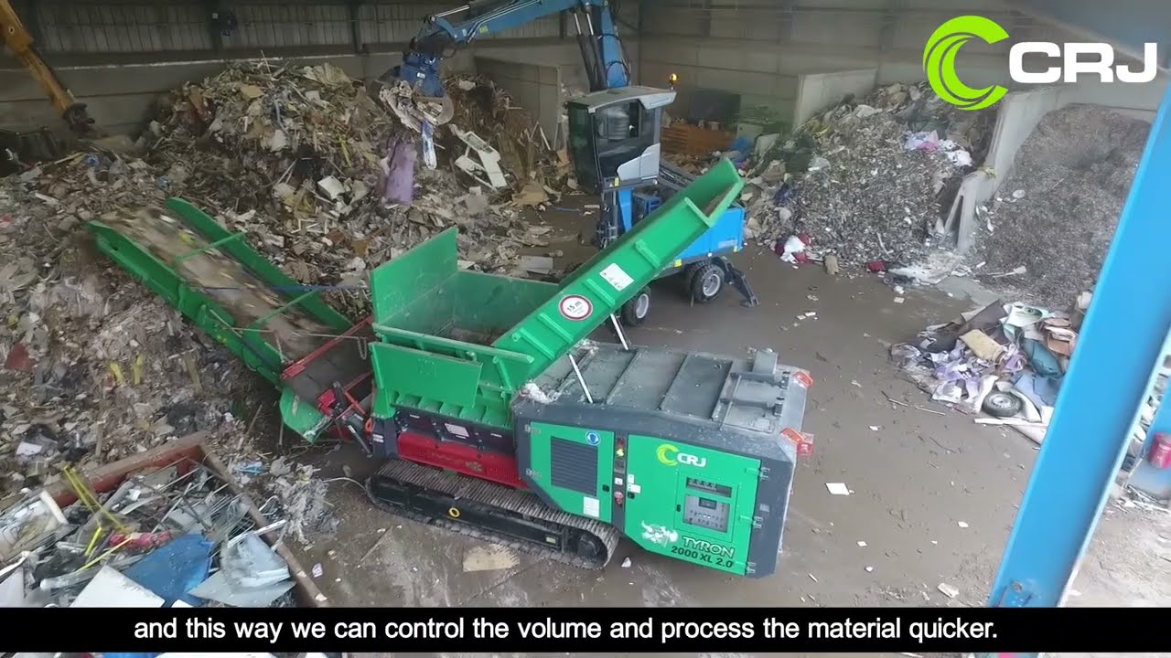 HAAS TYRON 2000XL 2.0 shredding C&D waste at AKS Recycling