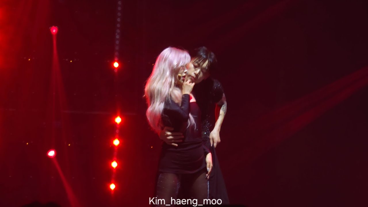 240225 휘인  Whee In 1ST WORLD TOUR [BEYOND] shh... 휘인 직캠