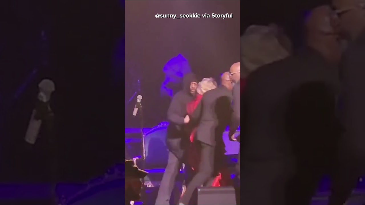 Patti LaBelle rushed off stage during concert due to bomb threat