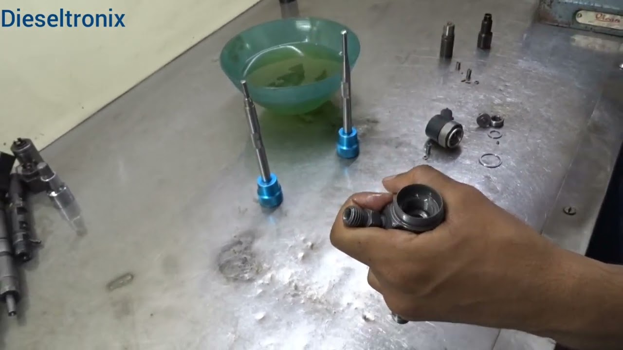 BOSCH COMMON RAIL INJECTOR ASSEMBLING & DISMENTALLING