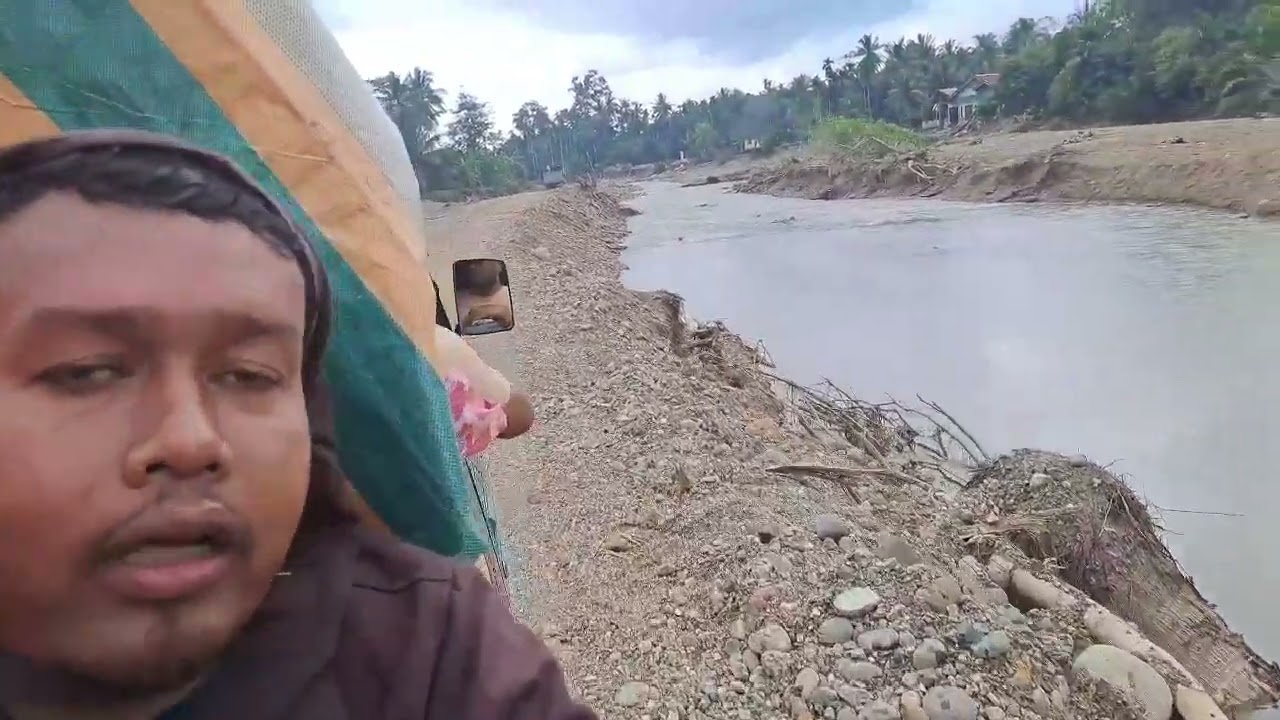 BANTUAN BANJIR BANDANG KE SAWANG - ACEH UTARA