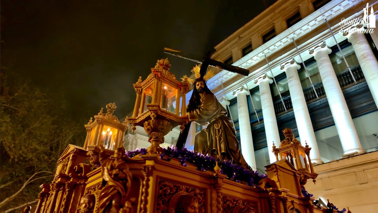 Hermandad Cristo de la Corona esquina Granada Andén del Ayuntamiento 2024