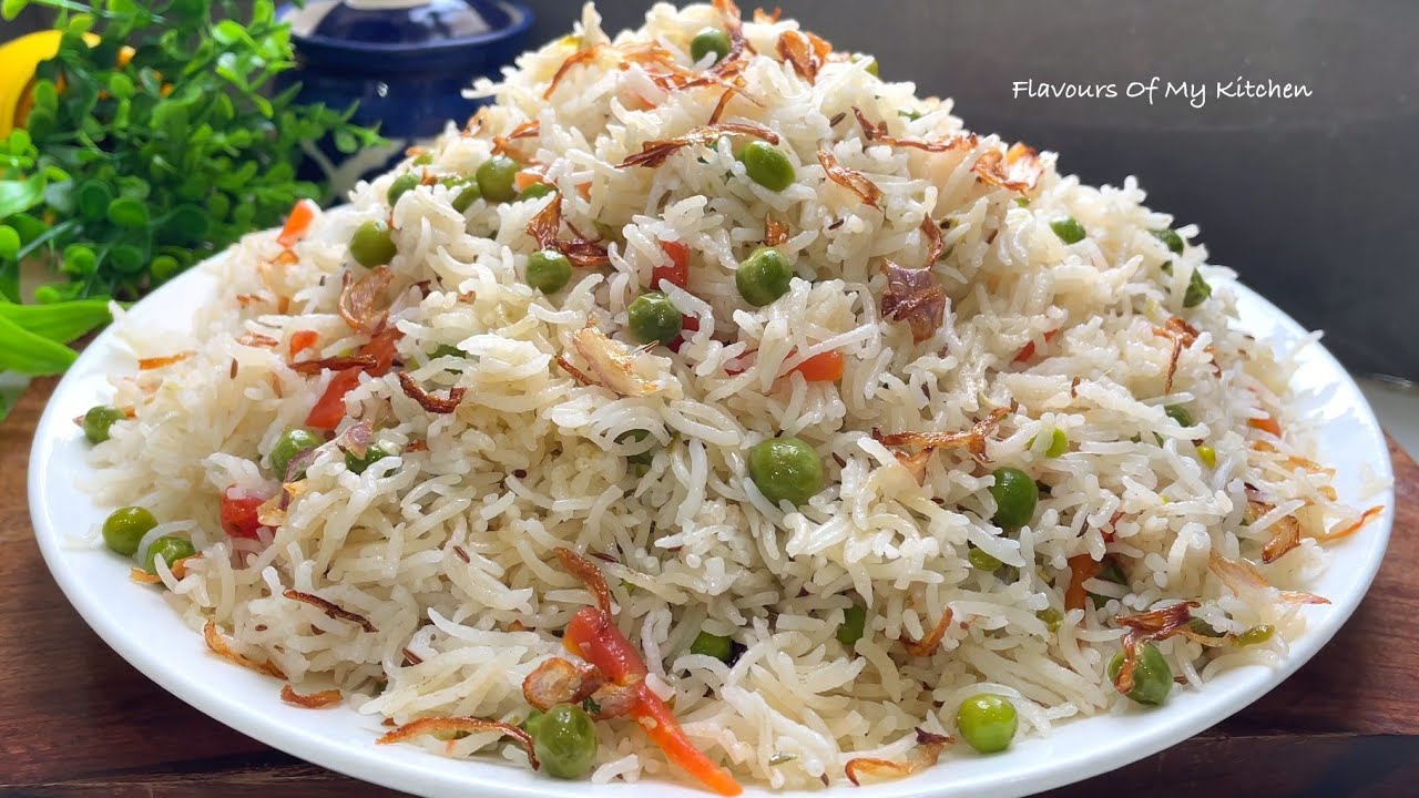 Winter Special खुशबूदार मटर पुलाव रेसिपी | Matar Pulao Recipe by Flavours Of My Kitchen