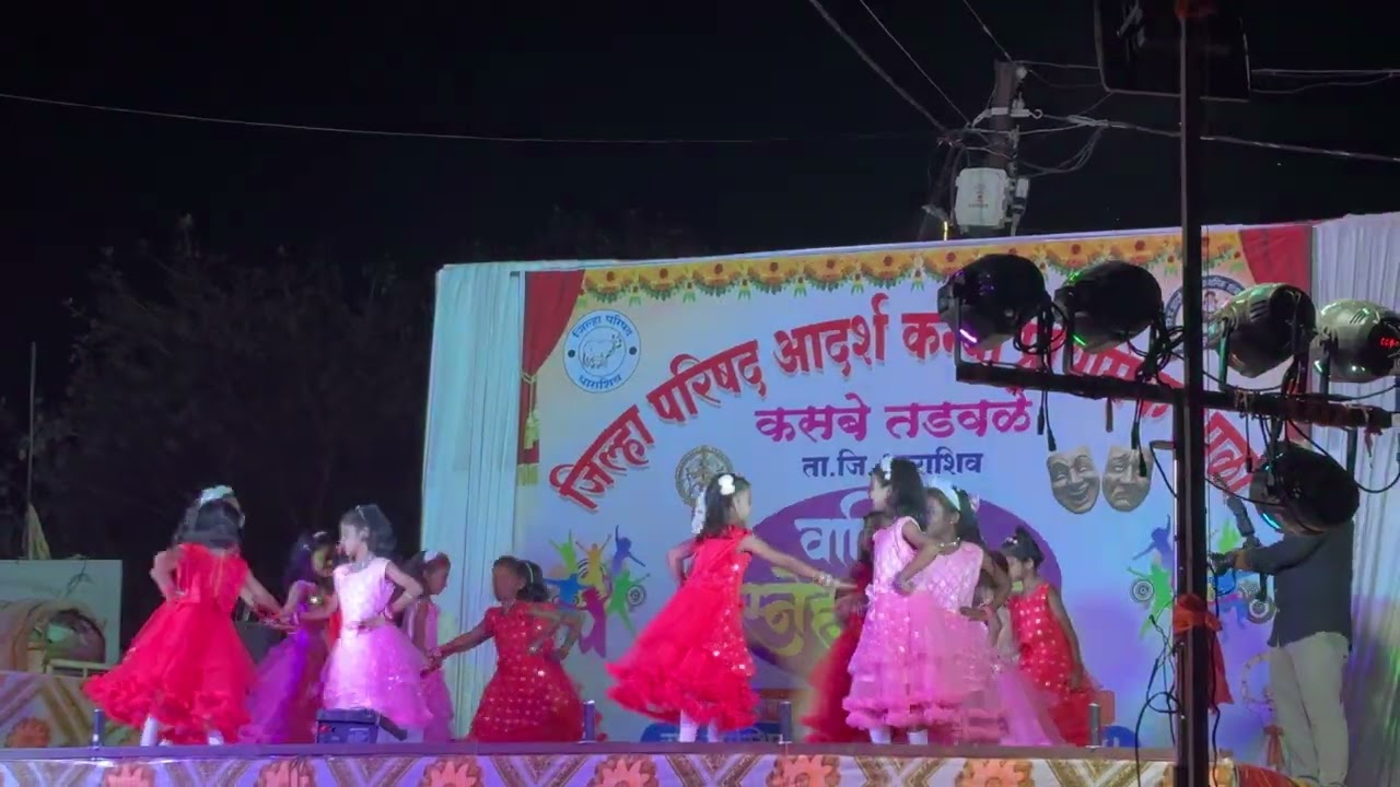 Zindagi khoobsurat hai.  Dance performance in school annual festival.😍😍