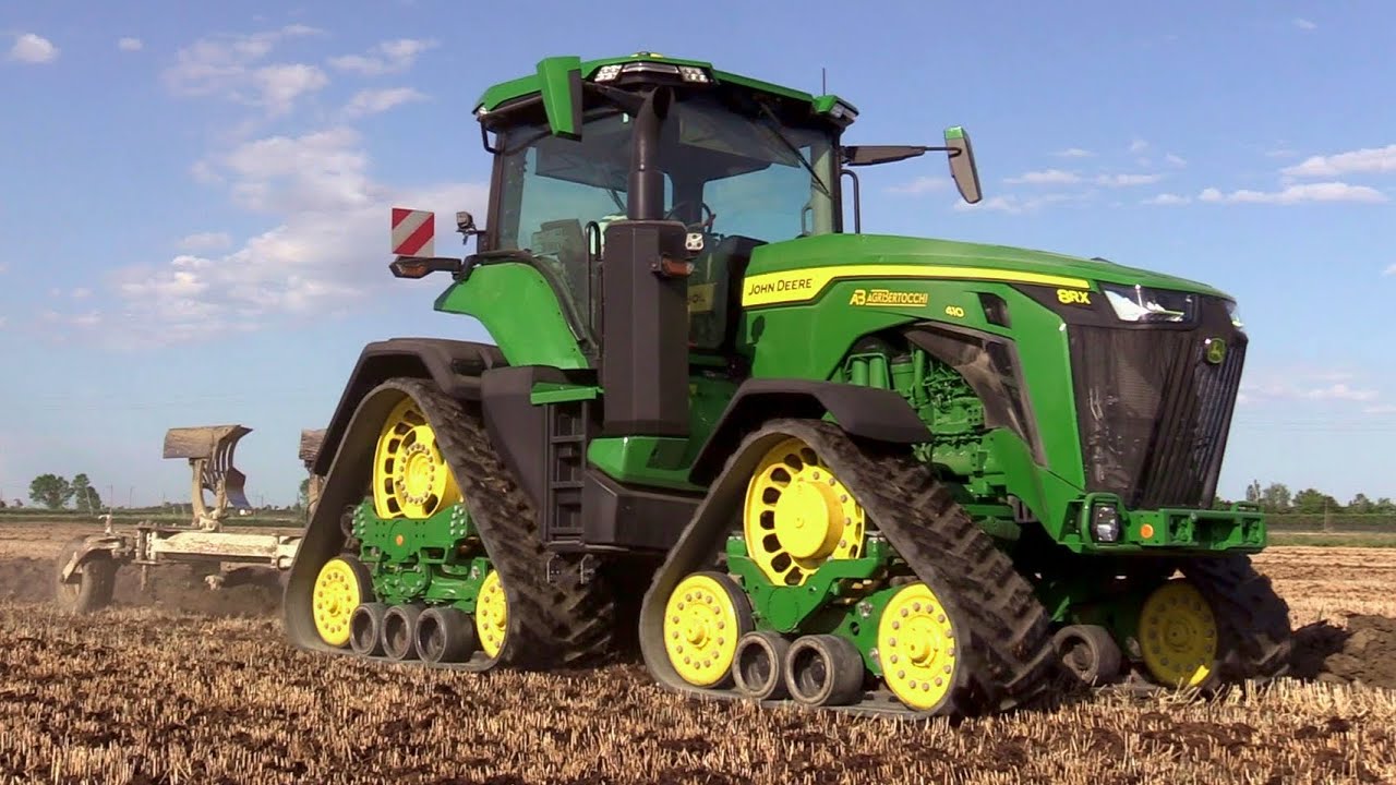 John Deere 8RX 410 + ERMO 3 bottom plow on manure - Engine sound | Aratura su letame