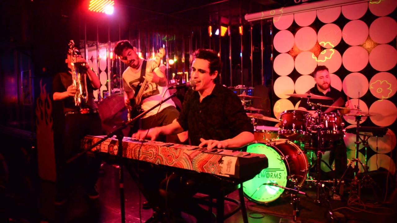 Will Wood and The Tapeworms - Red Moon @ Clash Bar 10-20-16