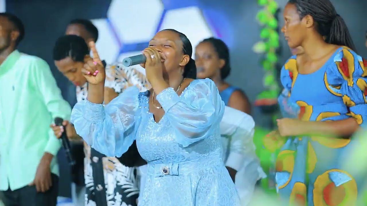 WOGEJWE NA YESU BY SHEMU&BUSHAKE FAMILY