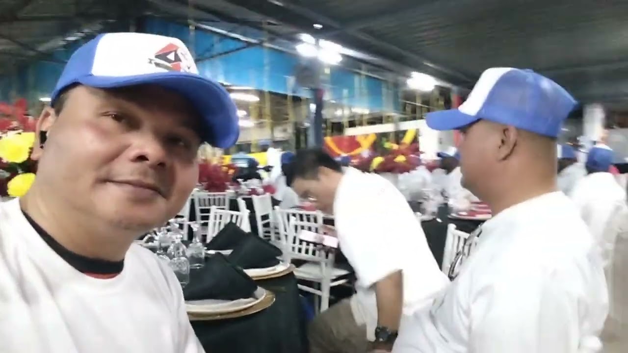 Sumaglit sa Party