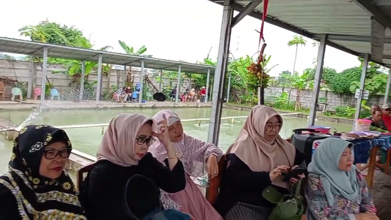 Silaturahmi Iwt ikatan warga Ds Tangkolo, subang, Kuningan d serang Banten. 