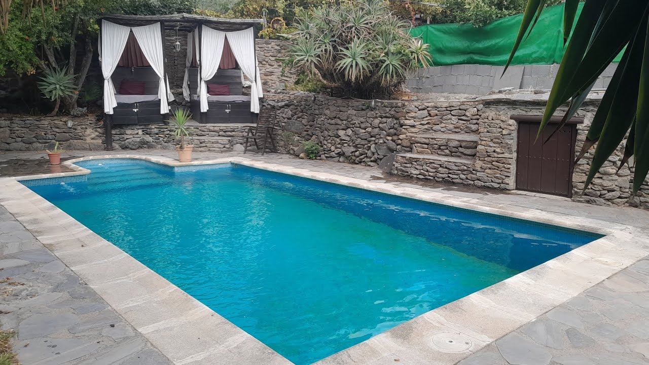 Cortijo de los Patios Property &Oacute;rgiva, Granada, Spain. Best video of the property.