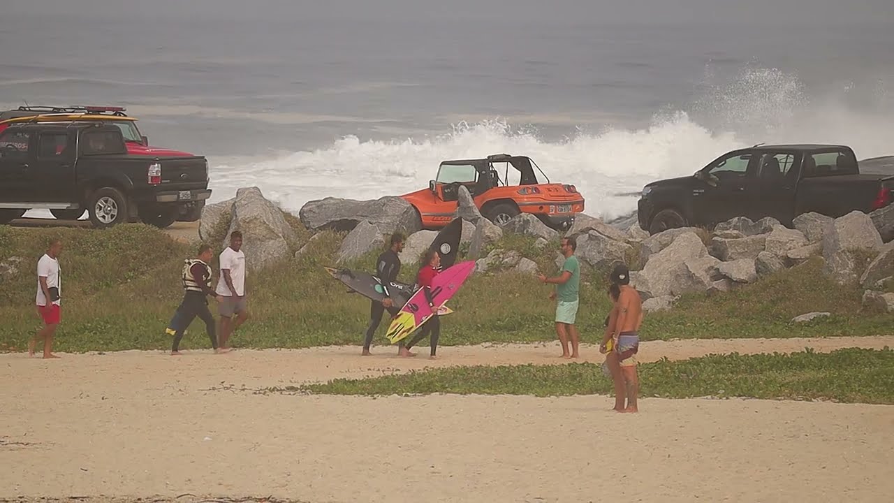 SWELL EM SAQUAREMA NA BARRINHA JUNHO DE 2023