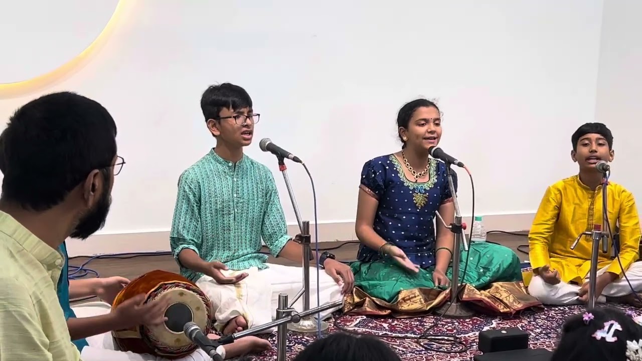 Lil Dikshitars - Mahaganapate Palayasumam