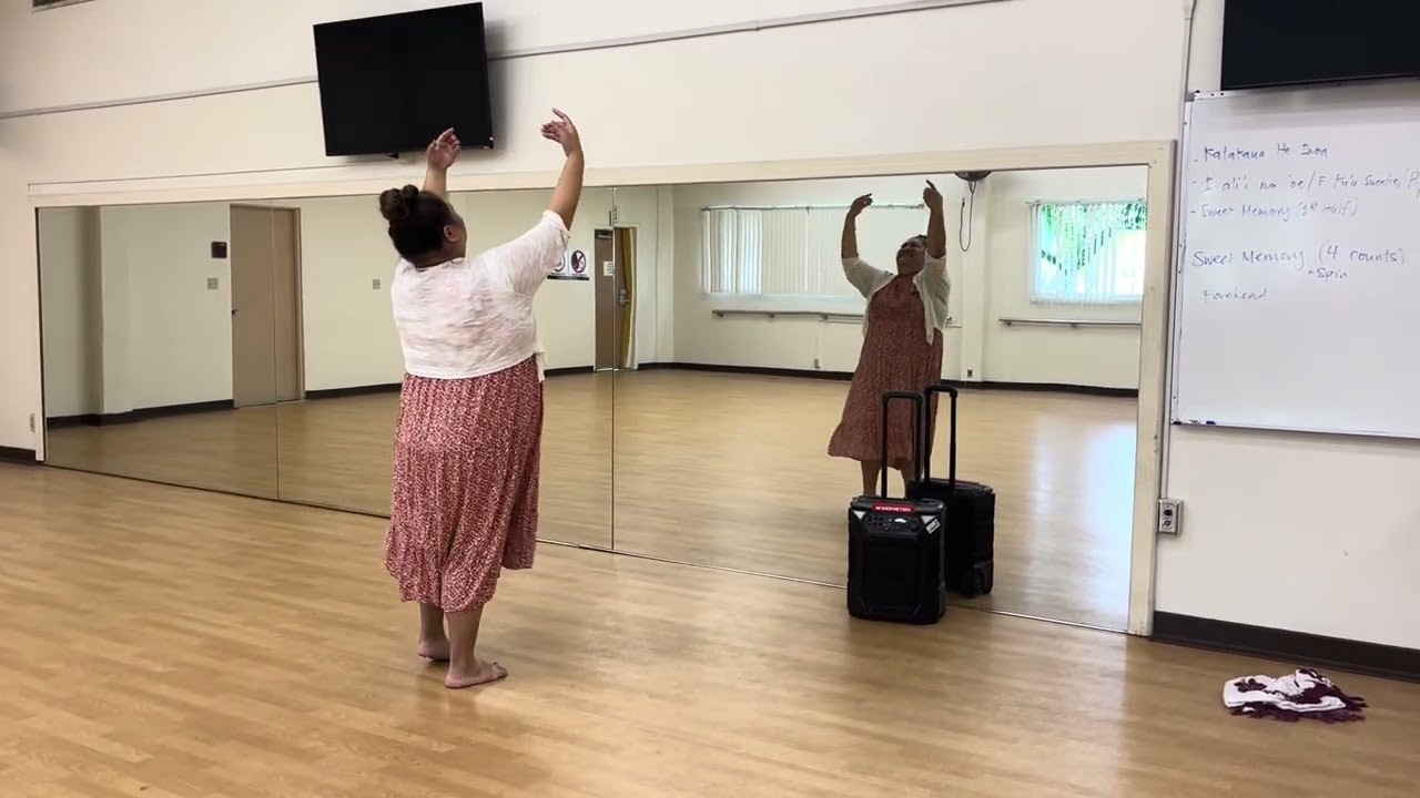 Sweet Memory Hula