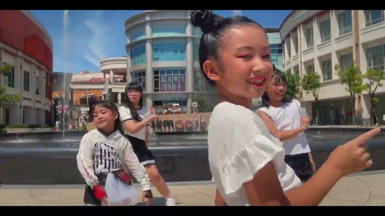 WDS.韓風ＭＶ班 盧臻老師