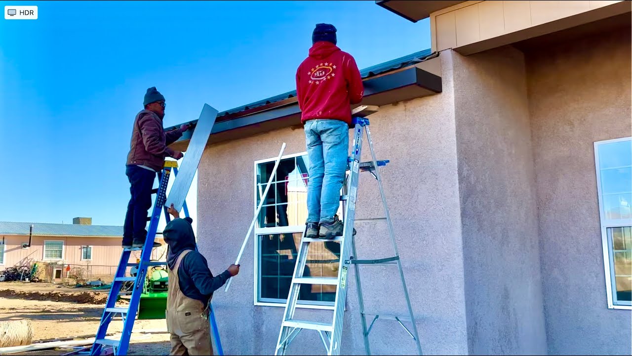 BUILDING A COUNTRY STYLE HOME IN THE DESERT PART 3.  LAMINATE FLOORING AND CABINETRY