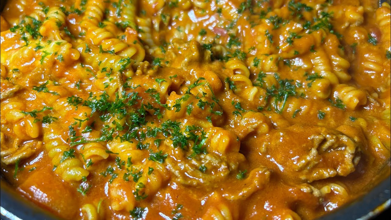 Cheeseburger Pasta Rezept 👇🏻￼