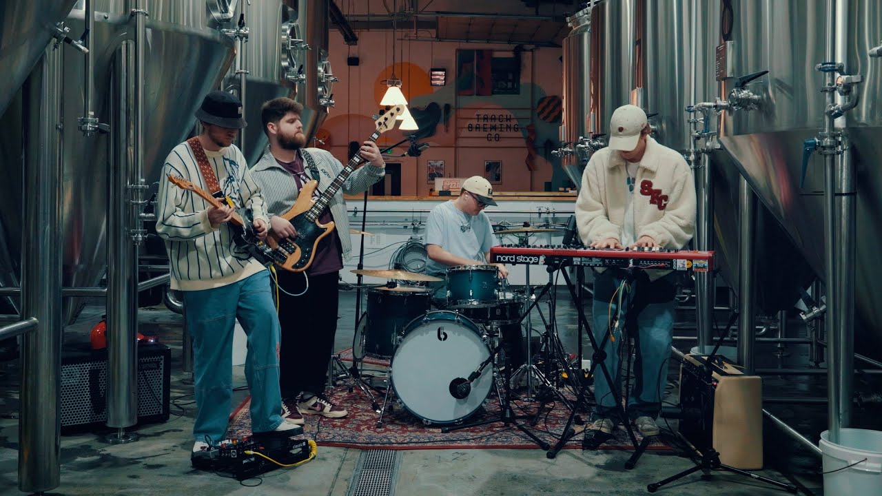 OMA - Doomsday/One Beer (MF DOOM Cover, Live at Track Brewery)