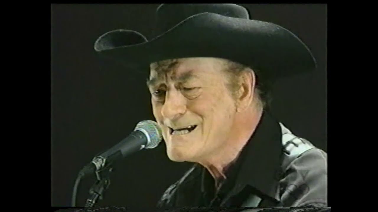 Stompin' Tom Connors - In Live Concert - As Aired on CTV in 2009