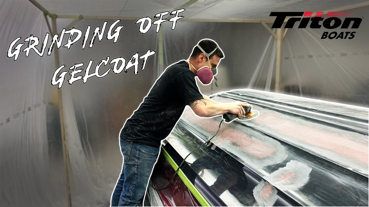 DIY Bass Boat Restoration: Grinding Off Bad Gel Coat (Osmosis Repair) | Part 5 Triton TR-20 Rebuild