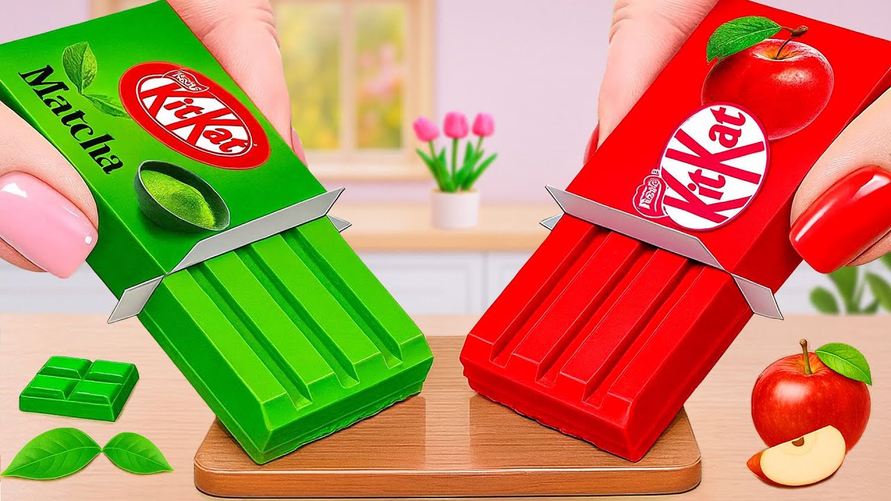 🍎Удовлетворительно с Mini Apple KitKat против Green Matcha KitKat🍵🍃Apple против Matcha✨Tiny Tammy