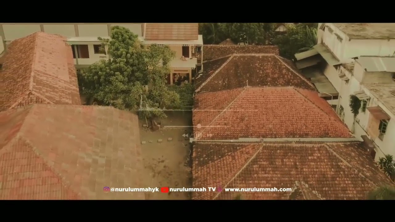 Pondok Pesantren Nurul Ummah Yogyakarta via Drone