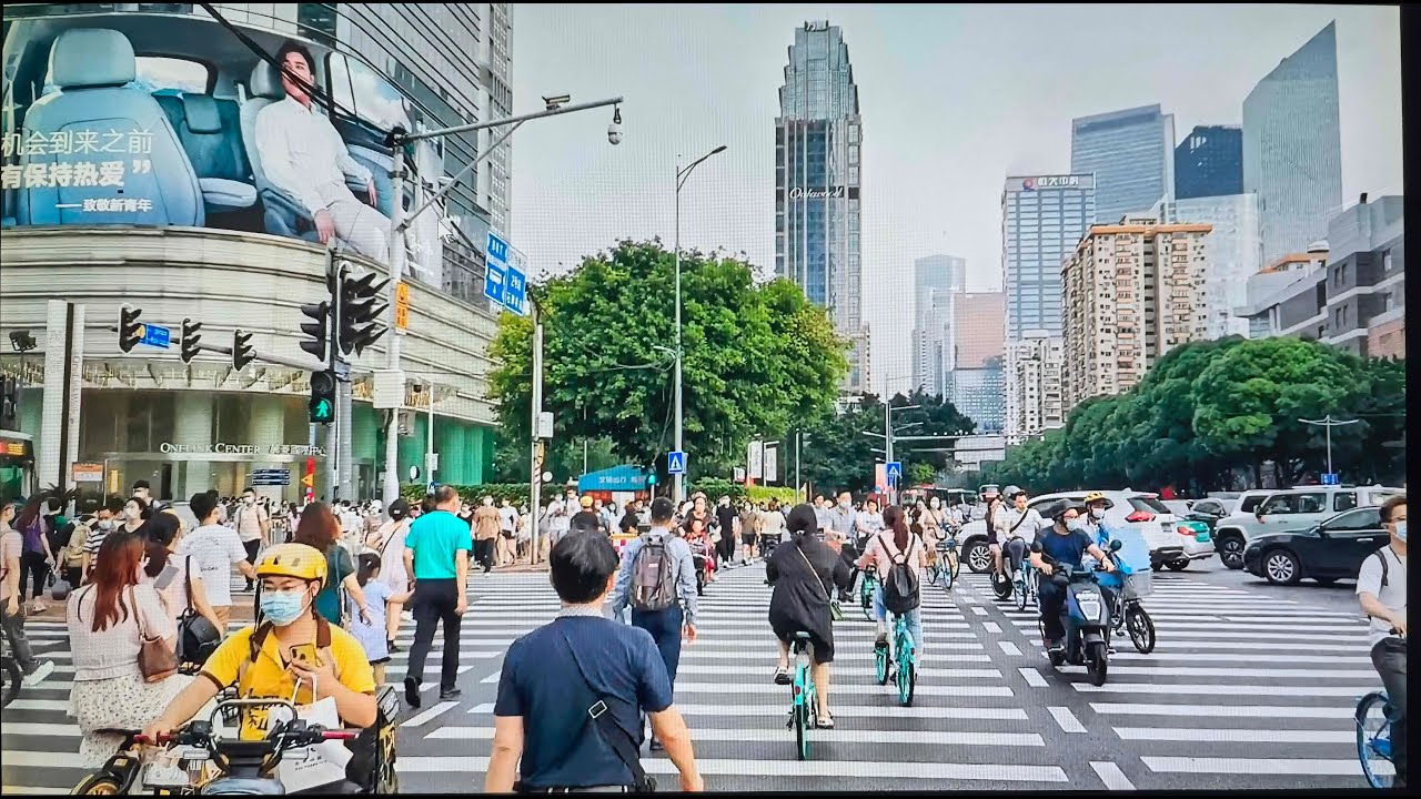 Crossing the Heart of Guangzhou: A First-Person Immersion in the City's Pulse | June 2022