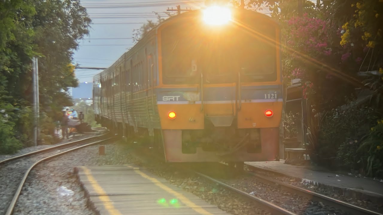 รถชานเมือง4328 มหาชัย-วงเวียนใหญ่ ทักทายพขร.บนขบวนรถ