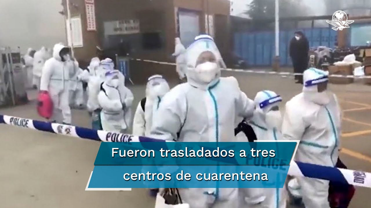 Con trajes de seguridad, aíslan a niños en China por brote de Covid-19