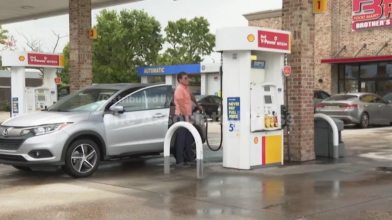 Oil price spike raises prospect of higher fuel bills