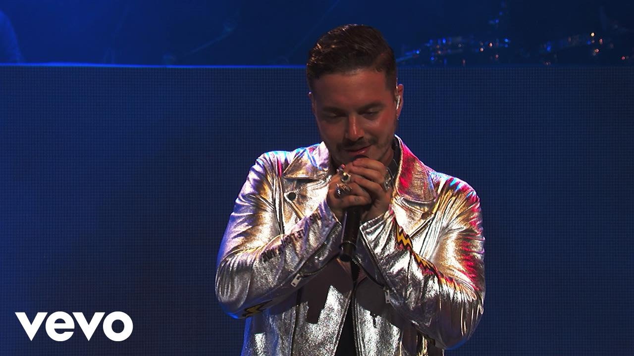 J Balvin - Bobo (Live on the Honda Stage)