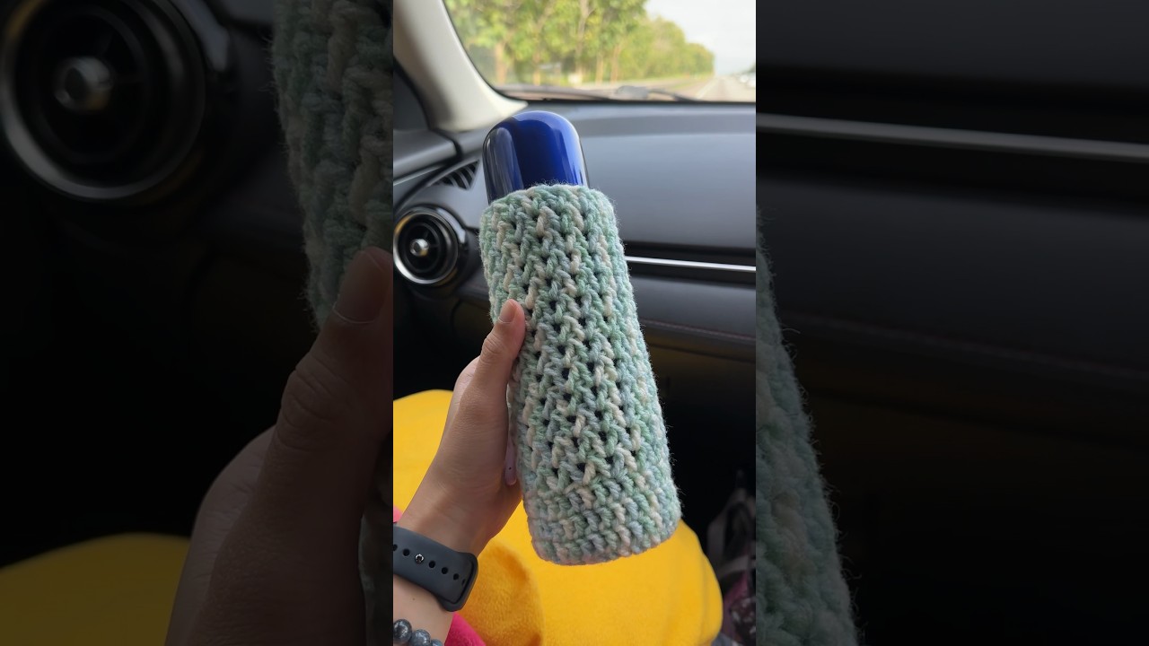 Crochet Water Bottle Holder 💦 #crochetcover #cover #crochetwaterbottleholder #crochettutorial