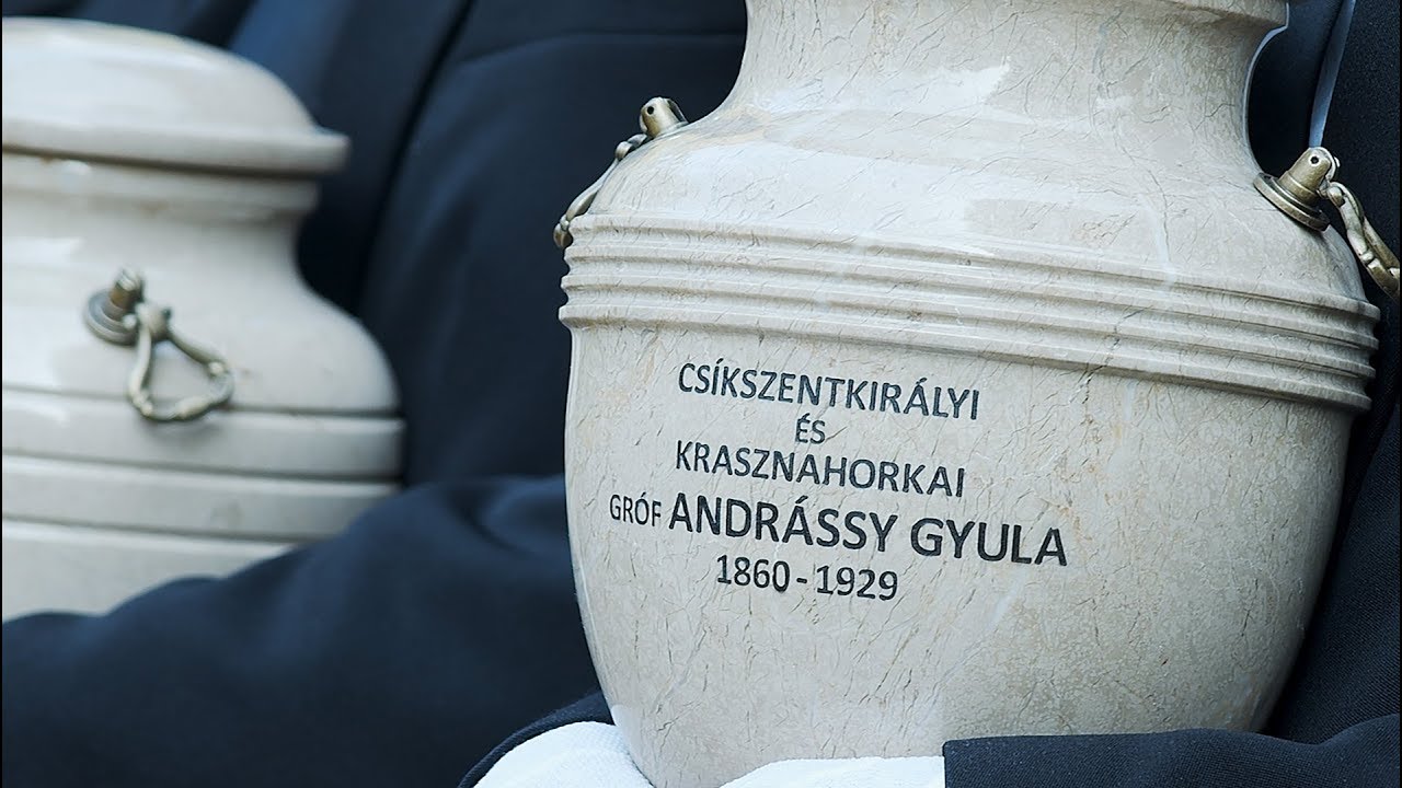 Az Andrássy családot szimbolikusan újraegyesítették Tőketerebesen