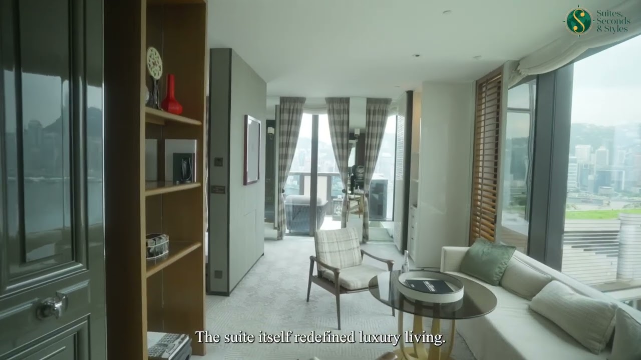 The first-ever look inside Rosewood Hong Kong&rsquo;s Grand Harbour Balcony Suite&mdash;luxury, redefined. 🥂