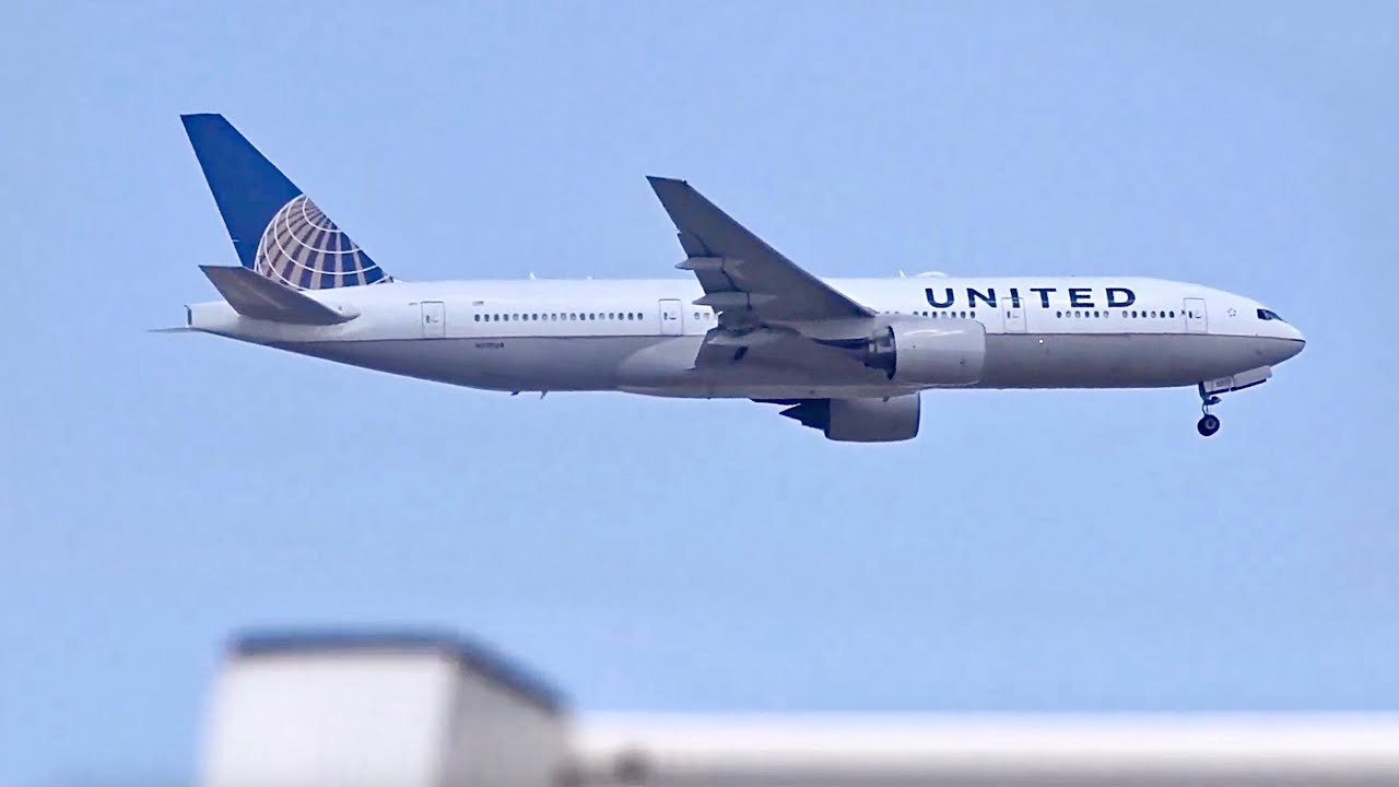 777 Landing Gear Malfunctions
