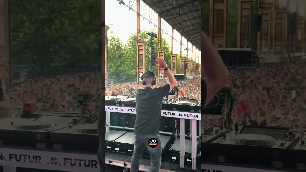 Joseph Capriati plays 