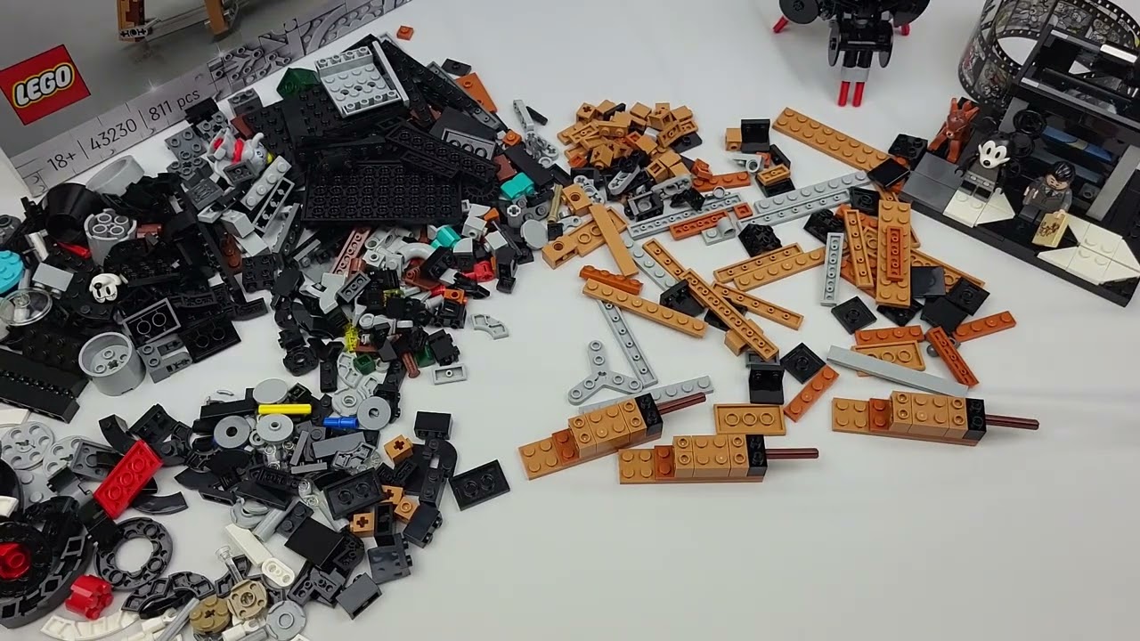 SetN374 43230 Lego Walt Disney Tribute Camera