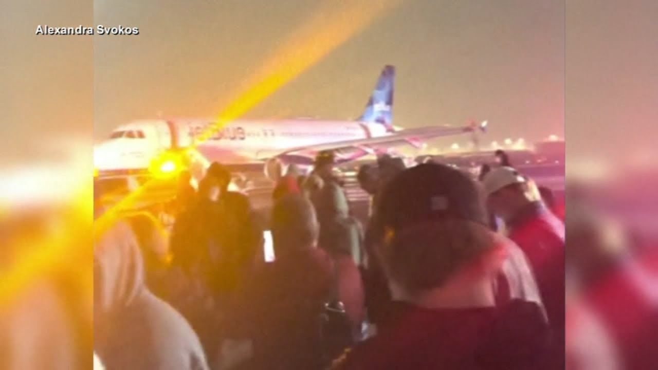 JetBlue engine failure forces landing and across the country a Delta unruly passenger stirs chaos