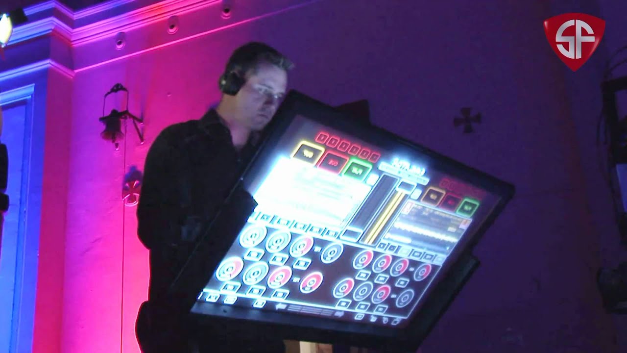 Emulator Live Demo @ Amsterdam Dance Event 2010