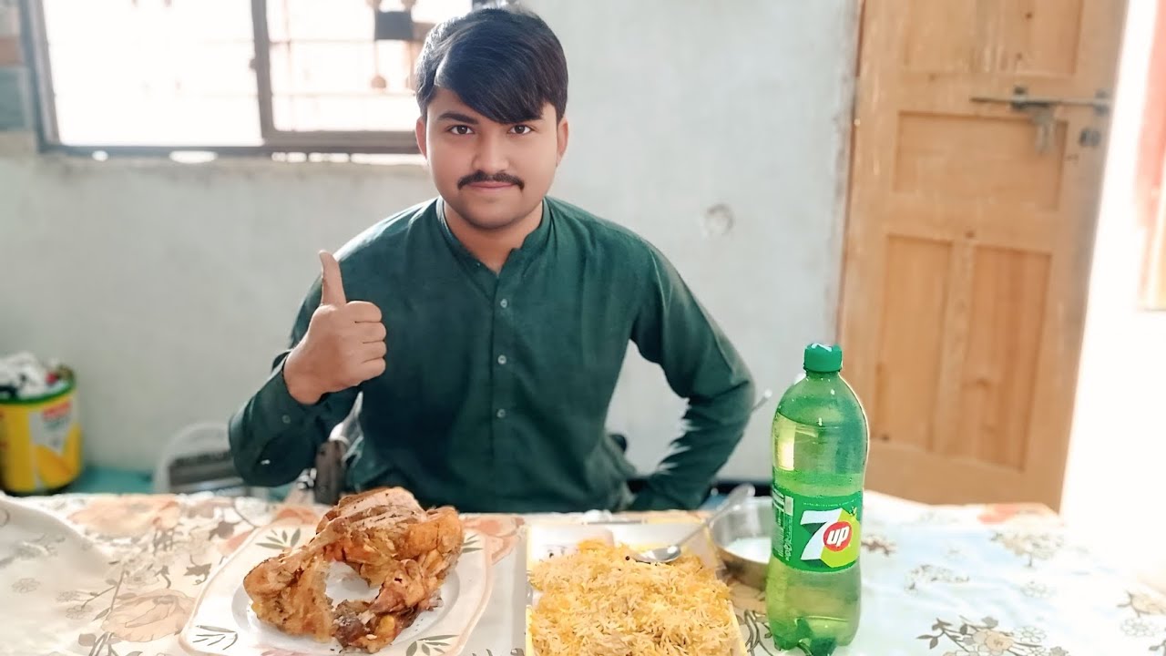 Charga biryani 7up khana kha rahe hain