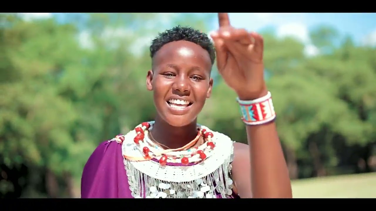 Naomi Jacob~Ole Tipat (official Music Video)