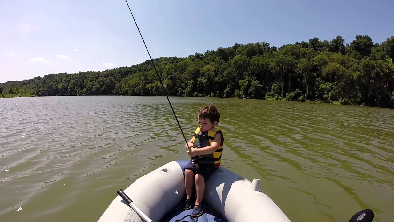 Intex Mariner 3, Fishing with CJ