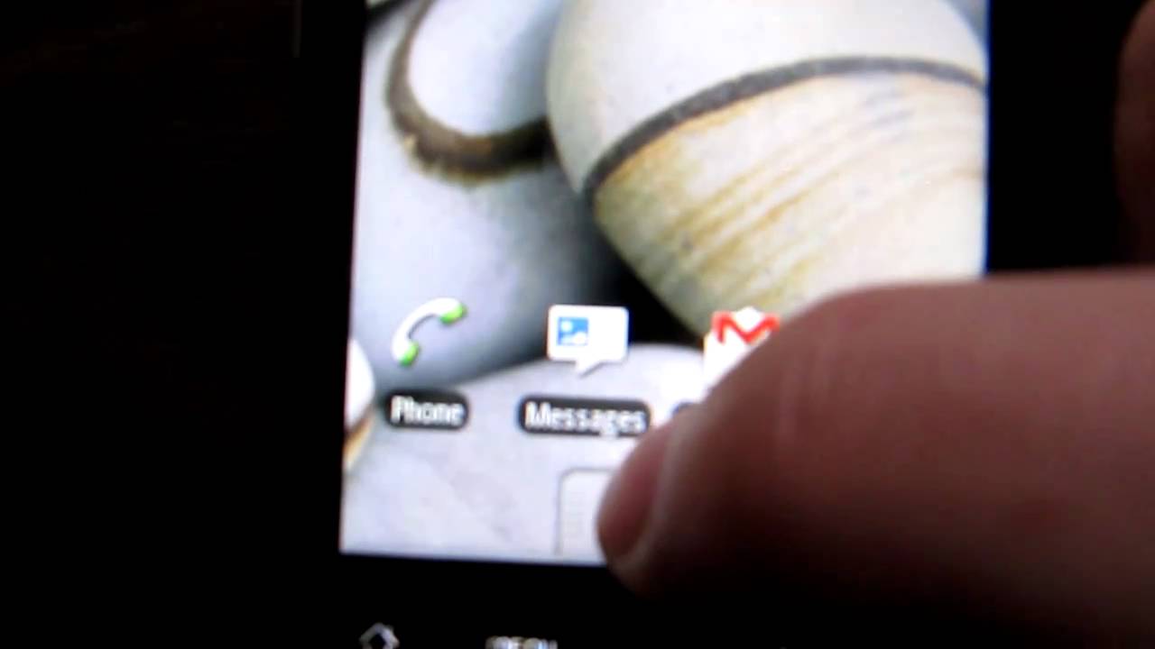 HTC Wildfire sense ui+standard android home
