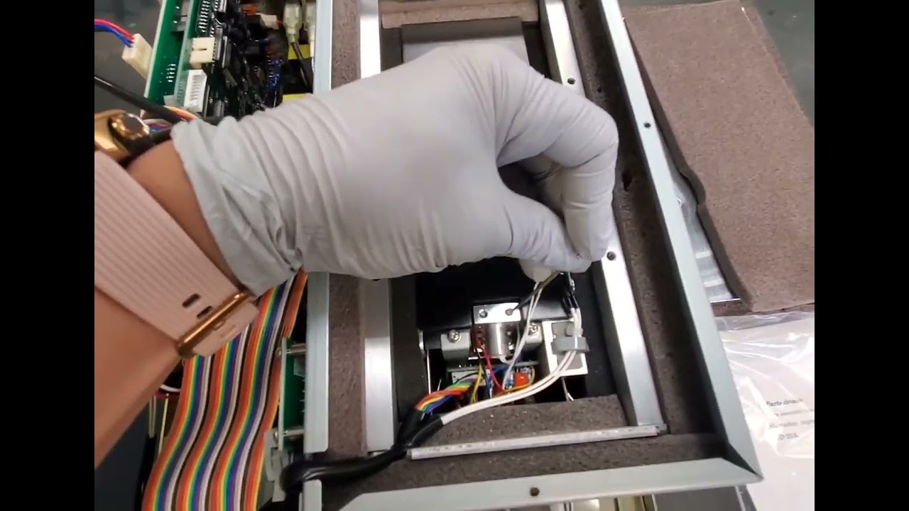 Shimadzu RID-10A detector lamp replacement!