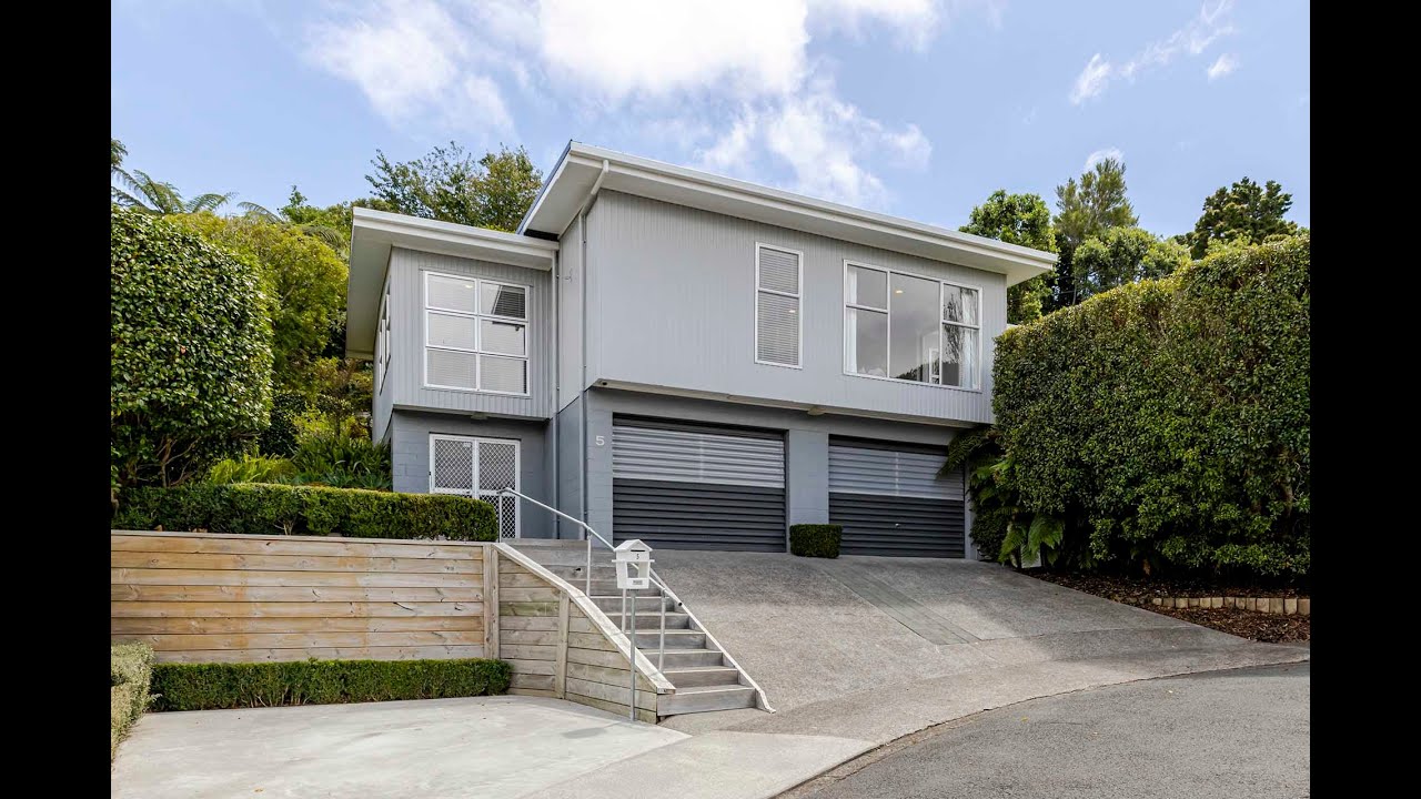 5 Whitby Place, Westown
